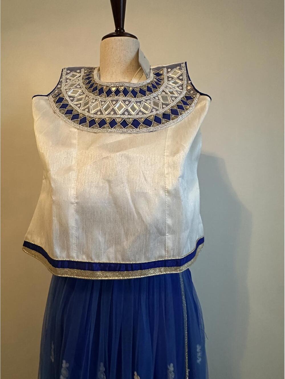Girls Blue Silver Embroidered Indian Dress BNWT Size 8 10 - Picture 8 of 8